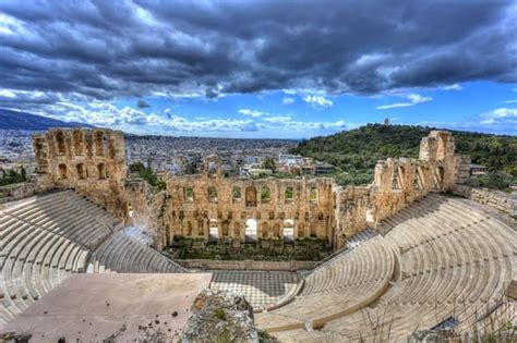 Top 10 Magnificent Examples Of Ancient Greek Architecture