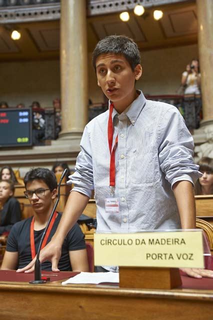 Parlamento dos Jovens Sessão Nacional Básico Plenário