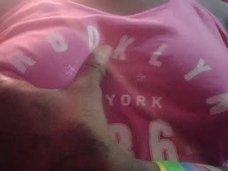 AMATEUR EBONY PlAYING WITH TiTES WHILE ROOSTER CROW Pornhub