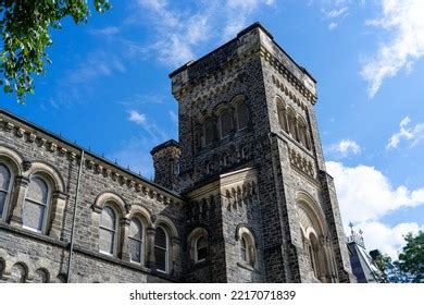 University Toronto Campus Building Stock Photo 2217071839 | Shutterstock