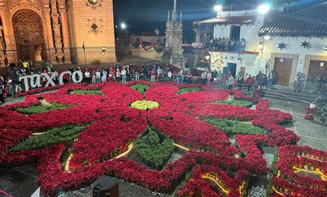 Taxco tiene la Flor de Nochebuena más grande del mundo Cambio de