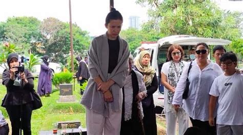 Michelle Joan Ungkap Keinginan Terakhir Sang Ibunda Sebelum Meninggal