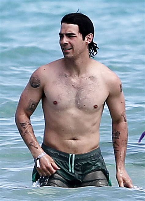 Joe Jonas Shirtless