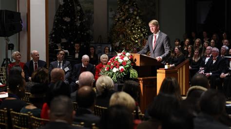 Elder Renlund and Philippine Official Illumine D.C. Temple Christmas Lights