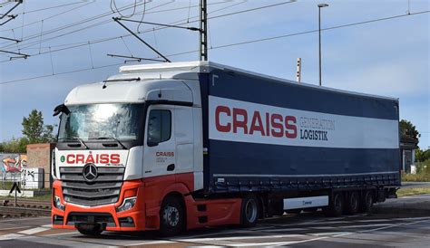 Craiss Generation Logistik Gmbh Co Kg Mit Einem Sattelzug Mit Mb