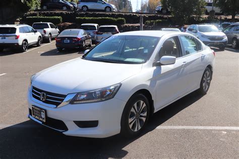 Pre Owned Honda Accord Sedan Lx Dr Car In Kirkland Honda