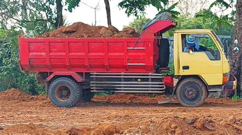 Mobil Dump Truk Jmplung Berulah Jomplang Muatan Tanah Timbunan YouTube