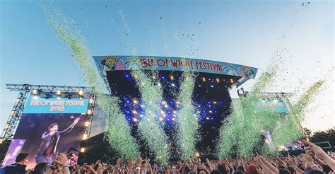 News Isle Of Wight Festival Line Up Announcement Strong Island