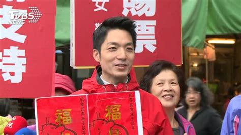 蔣萬安市場謝票 婆媽喊「選主席、當蔣總統」