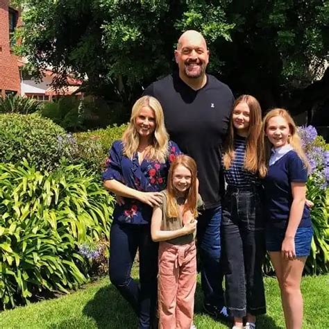 Melissa Ann Piavis Inside The Life Of Big Show Ex Wife Sportsdave