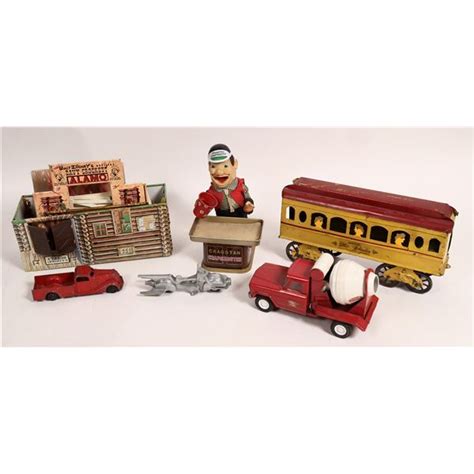 Vintage Tin Toys [148368]