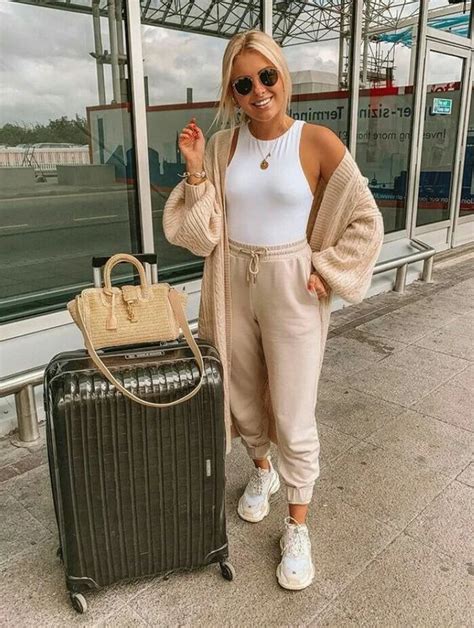 25 BEST CUTE COMFY AIRPORT OUTFIT IDEAS 2024 TRAVEL OUTFITS 2024