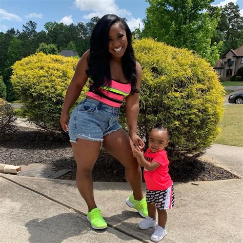 Reginae Carter Reveals Her Secret To A Snatched Waist