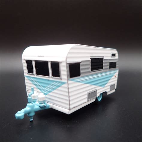 1958 58 Siesta Travel Trailer Camper Rare 164 Scale Diorama Diecast