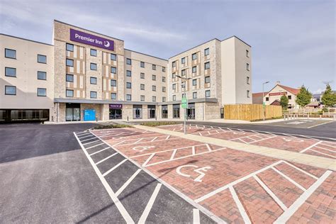 Premier Inn Bristol Cribbs Causeway M5 J17 Hotel Updated 2025