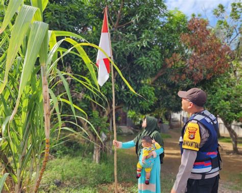 Warga Diajak Pasang Dan Kibarkan Bendera Merah Putih