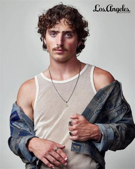 Benson Boone Nation 🎆🛼 | Benson Boone on the October 2024 cover of Los