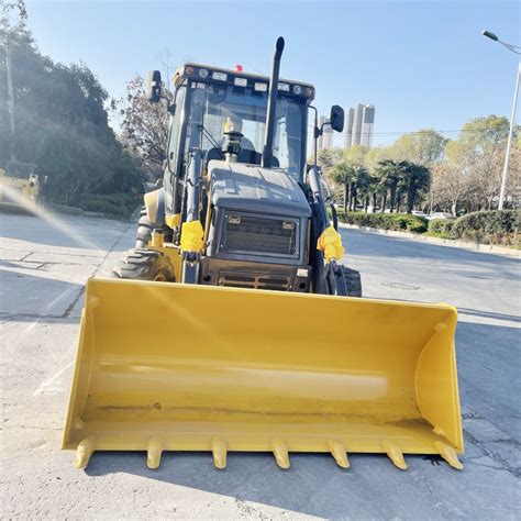 High Traction Improved Maneuverability Smooth Operation Xc K Backhoe