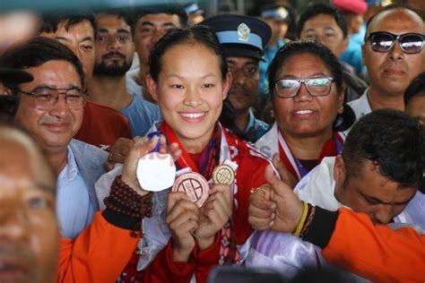 Asian Games’ medal winners receive grand welcome at TIA (With photos ...