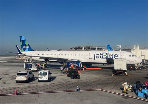 Review Jetblue Mint Business Class A321 Mia Lax One Mile At A Time