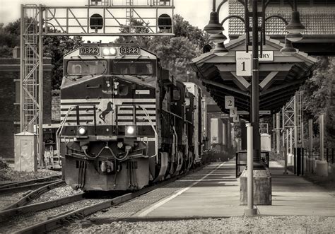 Salisbury Station – Dan Routh Photography