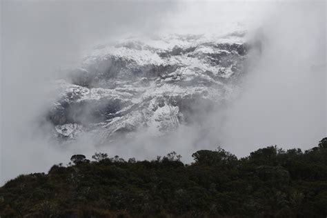 Increased seismic activity in the Nevado del Ruiz volcano