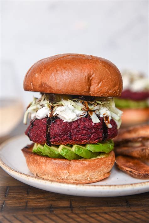 Quinoa Beet Burgers — Poppiesandprosecco