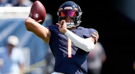 NFL Pre Season Roundup Fields Throws TDs To Moore Herbert As Bears