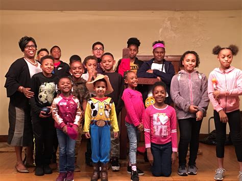 Community members thank Mount Olivet funeral home for care 12