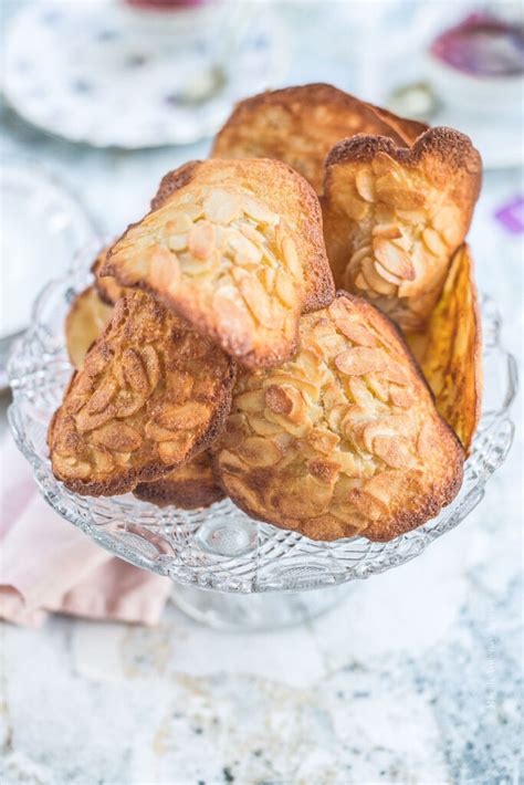 Tuiles aux amandes de Pierre Hermé Quatre Saisons Au Jardin