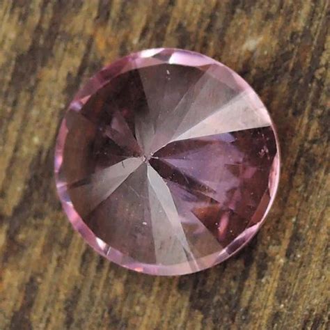 Pink American Zircon Carat 5 00 Cts 5 50 Ratti At Rs 750 Piece In