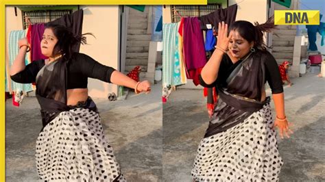 Viral Video Saree Clad Woman S Enchanting Dance To Rang Rara Riri