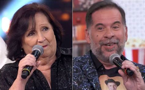 Leandro Hassum emociona mãe de Paulo Gustavo no Domingão Não quero