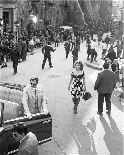 Marcello Mastroianni E Sofia Loren Sul Set Di Matrimonio All Italiana