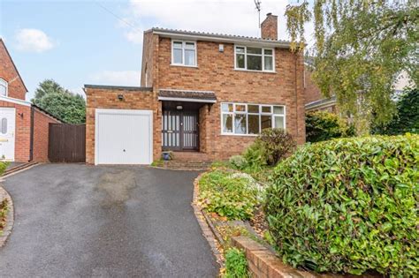 3 Bed Detached House For Sale In Oakfield Avenue Kingswinford West