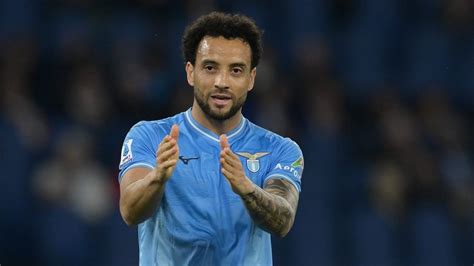 Felipe Anderson Annuncia L Addio Alla Lazio Su Instagram Ma Non Andr