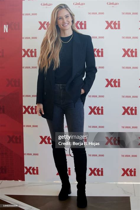 Israeli Model Bar Refaeli Becomes The New Xti Ambassador At Ginkgo