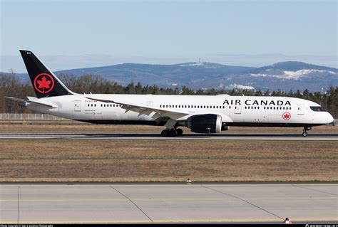 C Fvlz Air Canada Boeing Dreamliner Photo By Sierra Aviation