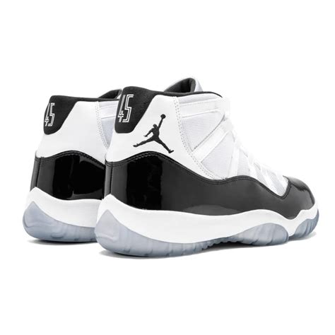 Air Jordan 11 Retro Concord 2018 - DS Kicks