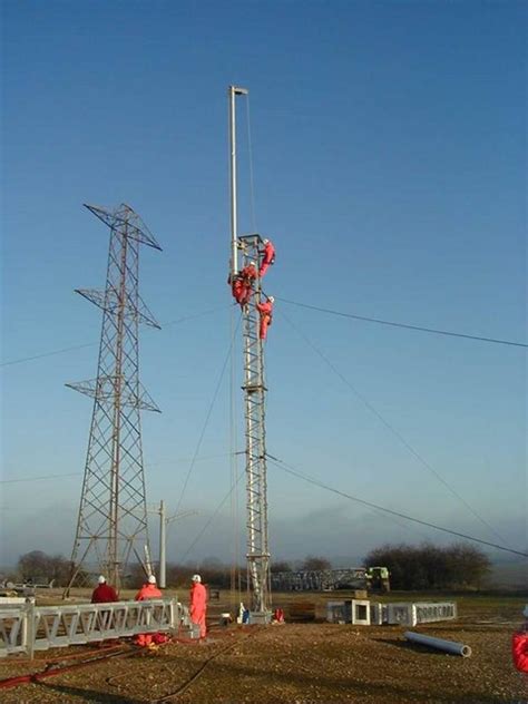 Building Pylons At Eakring Training © Graham Burnett Cc By Sa20