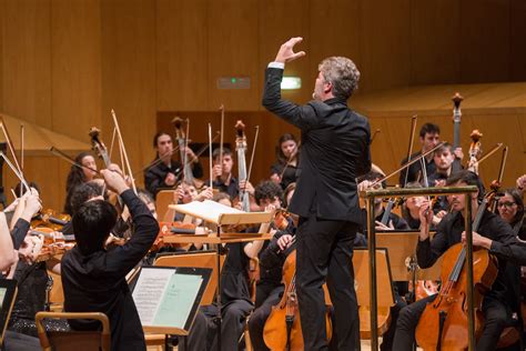 Platea Magazine Pablo Heras Casado Al Frente De La Joven Orquesta