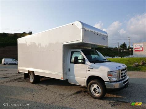 2016 Oxford White Ford E Series Van E350 Cutaway Commercial Moving Truck 105609449 Gtcarlot