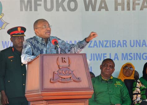 Rais Wa Zanzibar Dk Husein Ali Mwinyi Aweka Jiwe La Msingi Mradi Wa