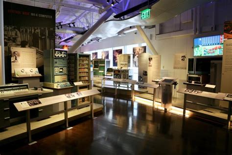 Bringing History to Life: The Computer History Museum - Exhibit ...