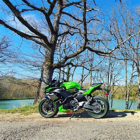 Kawasaki Ninja H2R: Track-Ready Performance