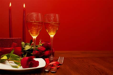 Romantic Valentines Day Dinner Champagne Bouquet T Day Cheers