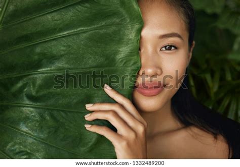 Nude Thai Woman Shutterstock