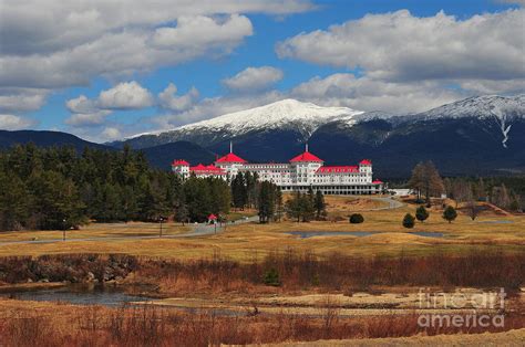 Mount Washington Grand Hotel Photograph by Catherine Reusch Daley