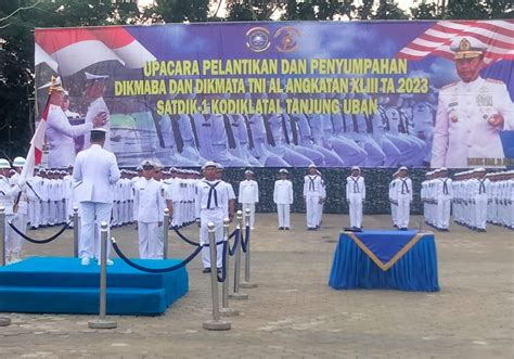 Komandan Kodiklatal Lantik Siswa Bintara Dan Tamtama Tni Al