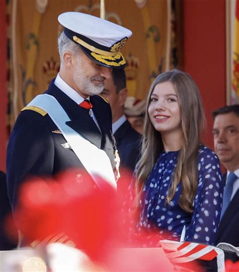 La Infanta Sofía Conquista A La Prensa Internacional Igual De Elegante Que La Reina Letizia